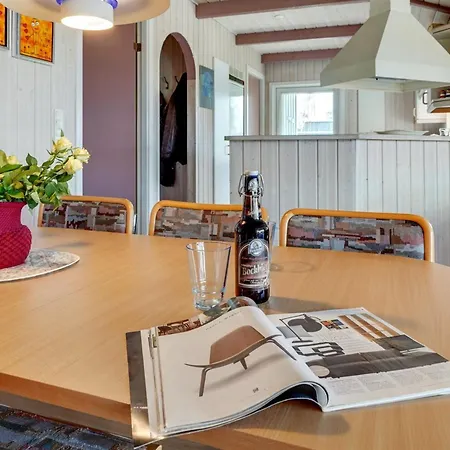Semesterbostad Guldborg - 400m To The Fjord By Interhome *